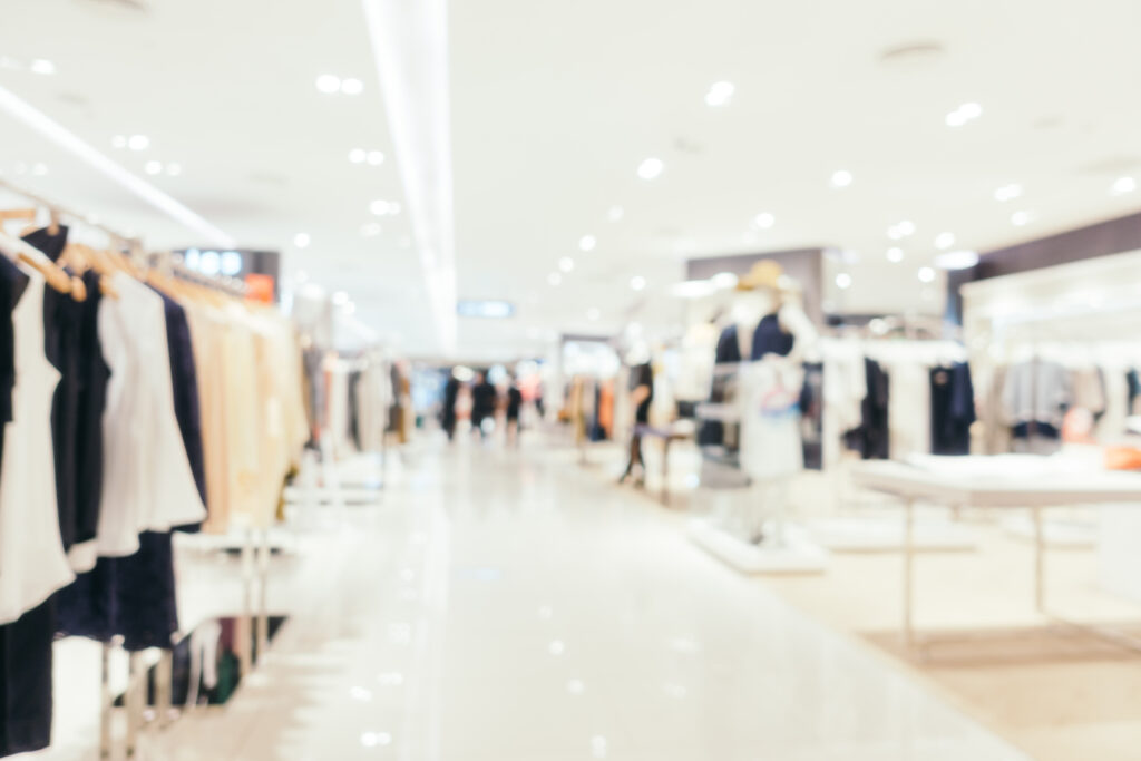 C&A e Riachuelo aceleraram no varejo de moda enquanto a Renner perdeu ritmo. Entenda o que os resultados revelam sobre competitividade, eficiência e execução.